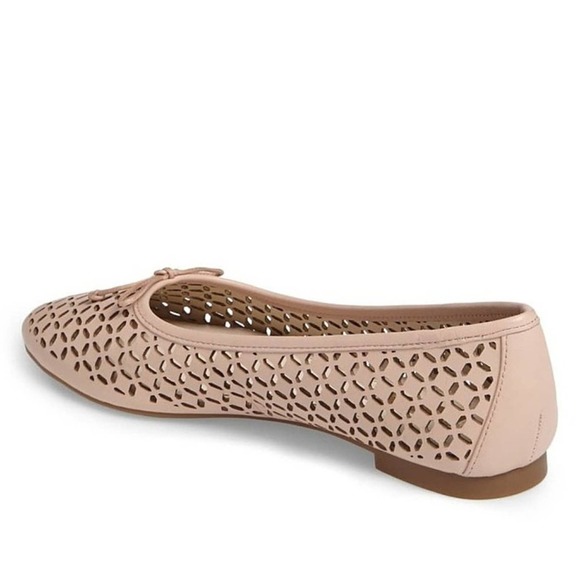 Vince Camuto Louise et Cie Congo Perforated Flats - Picture 4 of 16